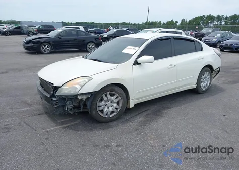 2009 Nissan Altima 2.5 S from USA, damaged, VIN 1N4AL21E09N422440
